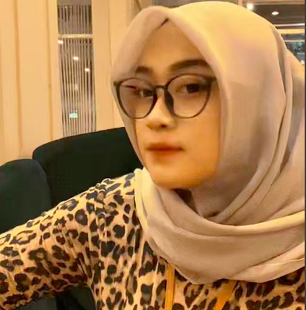 Video Bu Guru Salsa Viral Jember Fashion Trending Terbaru 2025