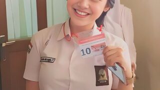 Indo Viral Sma Abg Menahan Godaan Cewek SMA Pemain Drum Band Tidak Mengenakan Bra Trend Viral Anak Sekolah