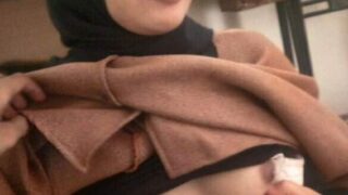 Video Abg SMP Viral Terbaru Indo 2025 Bulet Pepaya Muda Ukhti Sagne